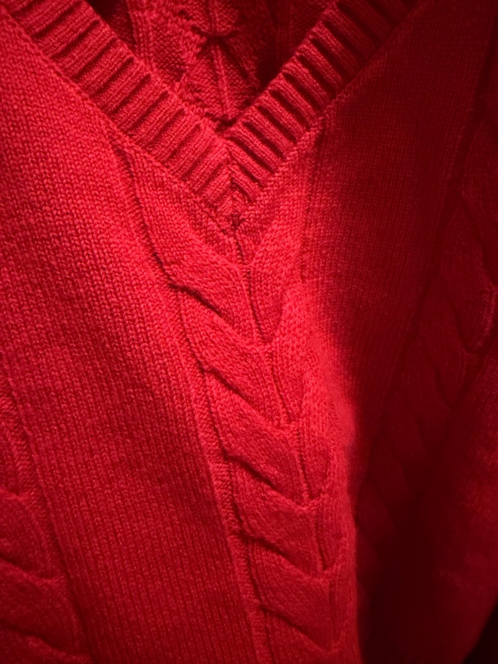 Madewell Cherry Red V-Neck Cable Knit Sweater - Picture 3 of 4